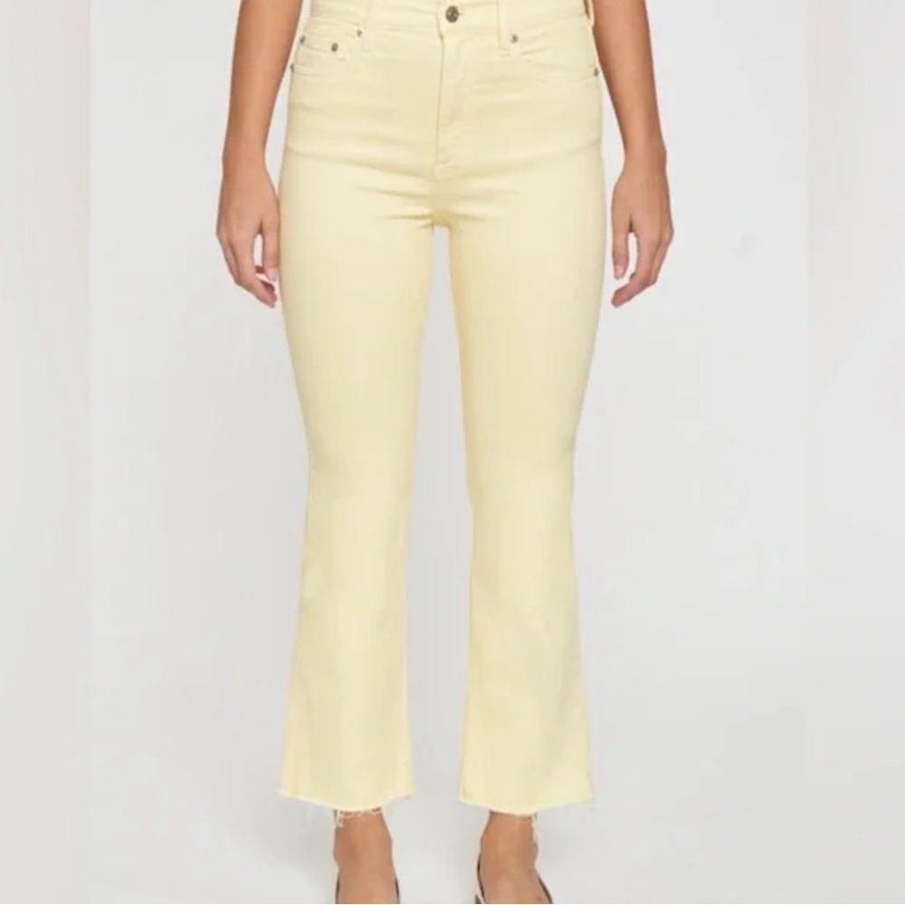 Daze Shy Girl Cropped Flare Sunny Yellow Jeans